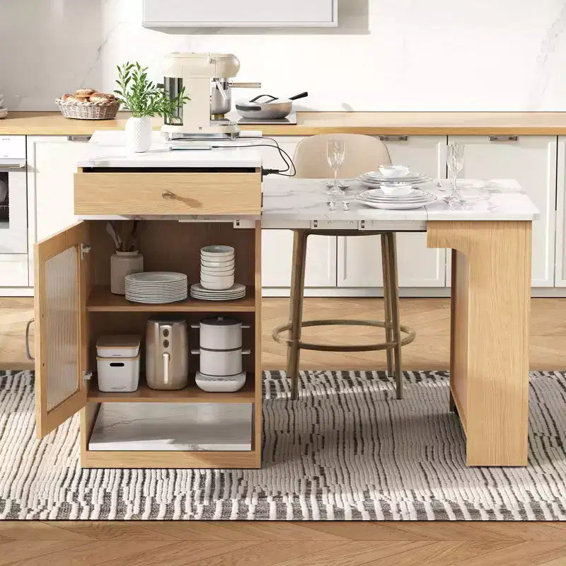 Îlot de cuisine de 151 cm avec table à manger extensible, rangement double face, prise de courant et étagères latérales ouvertes, naturel