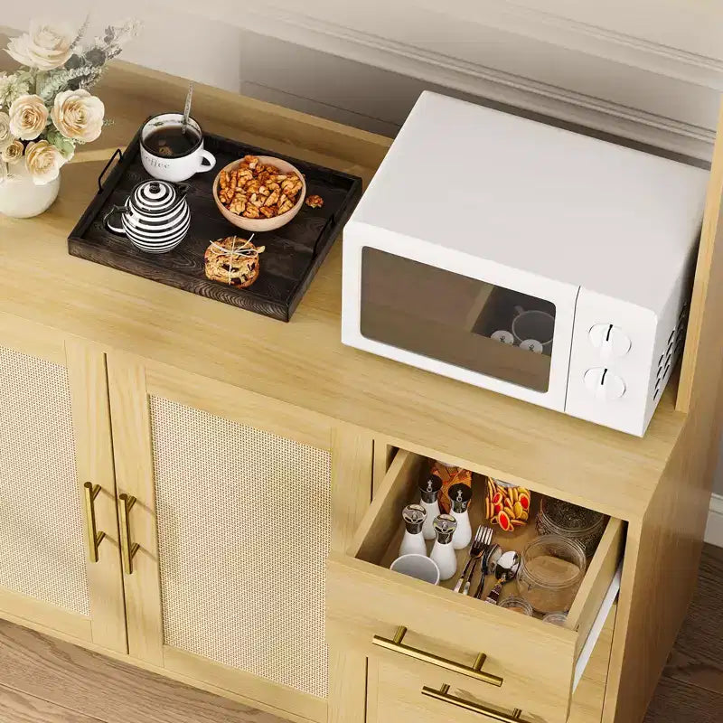 Buffet de cuisine en rotin naturel de 180 cm, Armoire de style ferme avec 3 tiroirs, étagères réglables et 6 crochets pour salle à manger/salon
