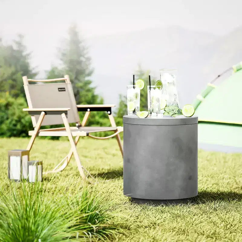 Table d'appoint d'extérieur de 2,6 gallons, table de bar isotherme en béton 3 en 1 avec rangement, seau à glace et couvercle amovibles
