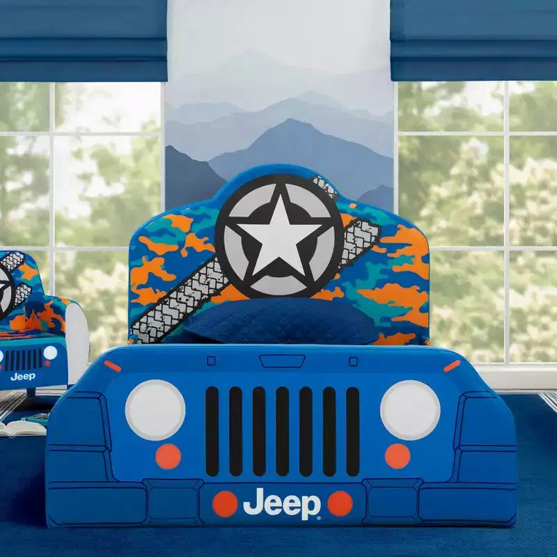 Lit simple rembourré pour enfants, motif voiture de course